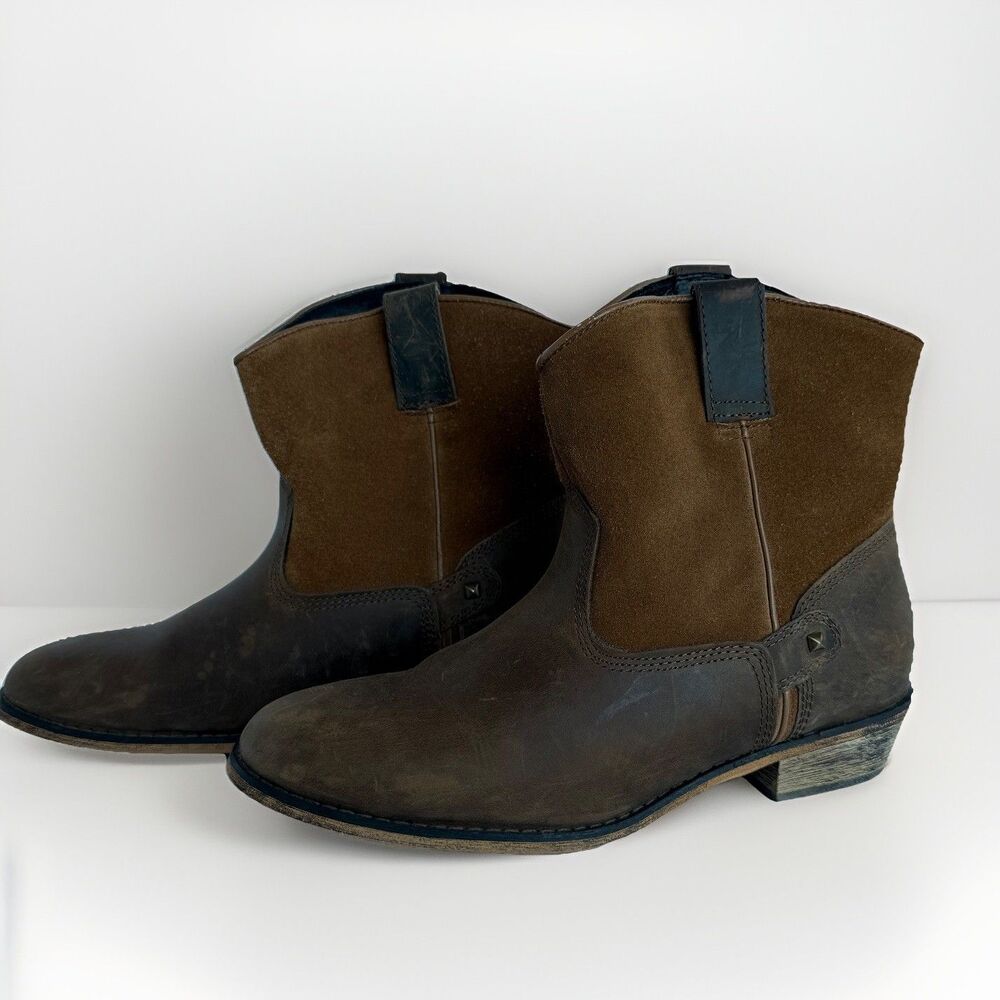 Suede NWOT Cowboy Booties